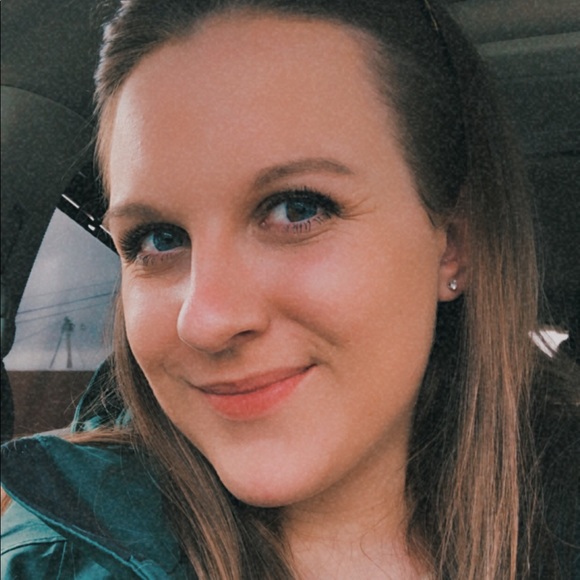 Meet your Posher, Paiton - Picture 1 of 1